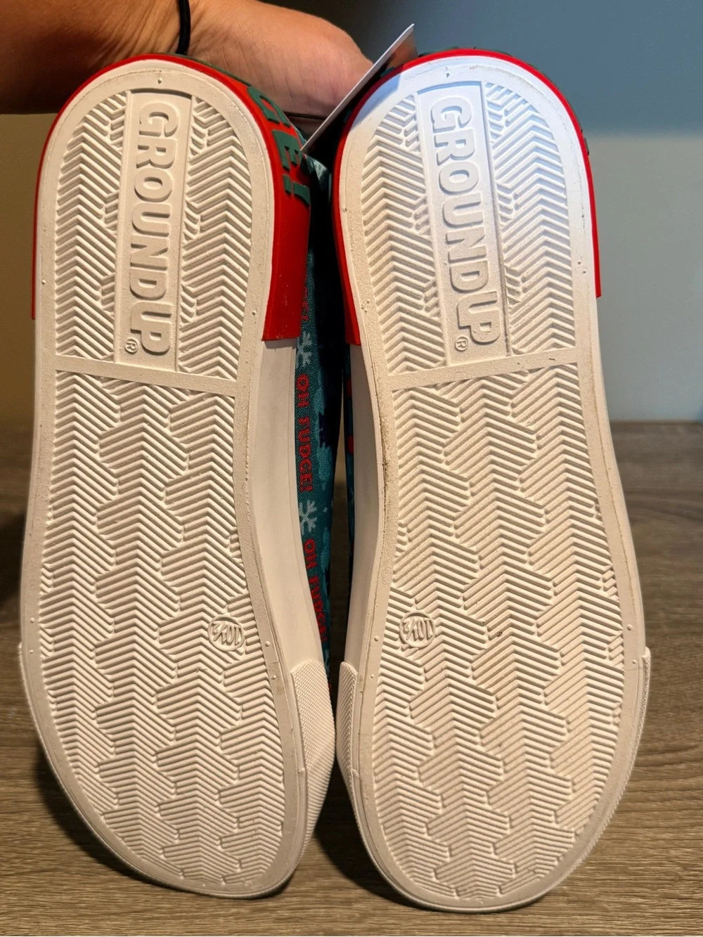 Men’s A Christmas Story Low Top Sneakers size 10.5